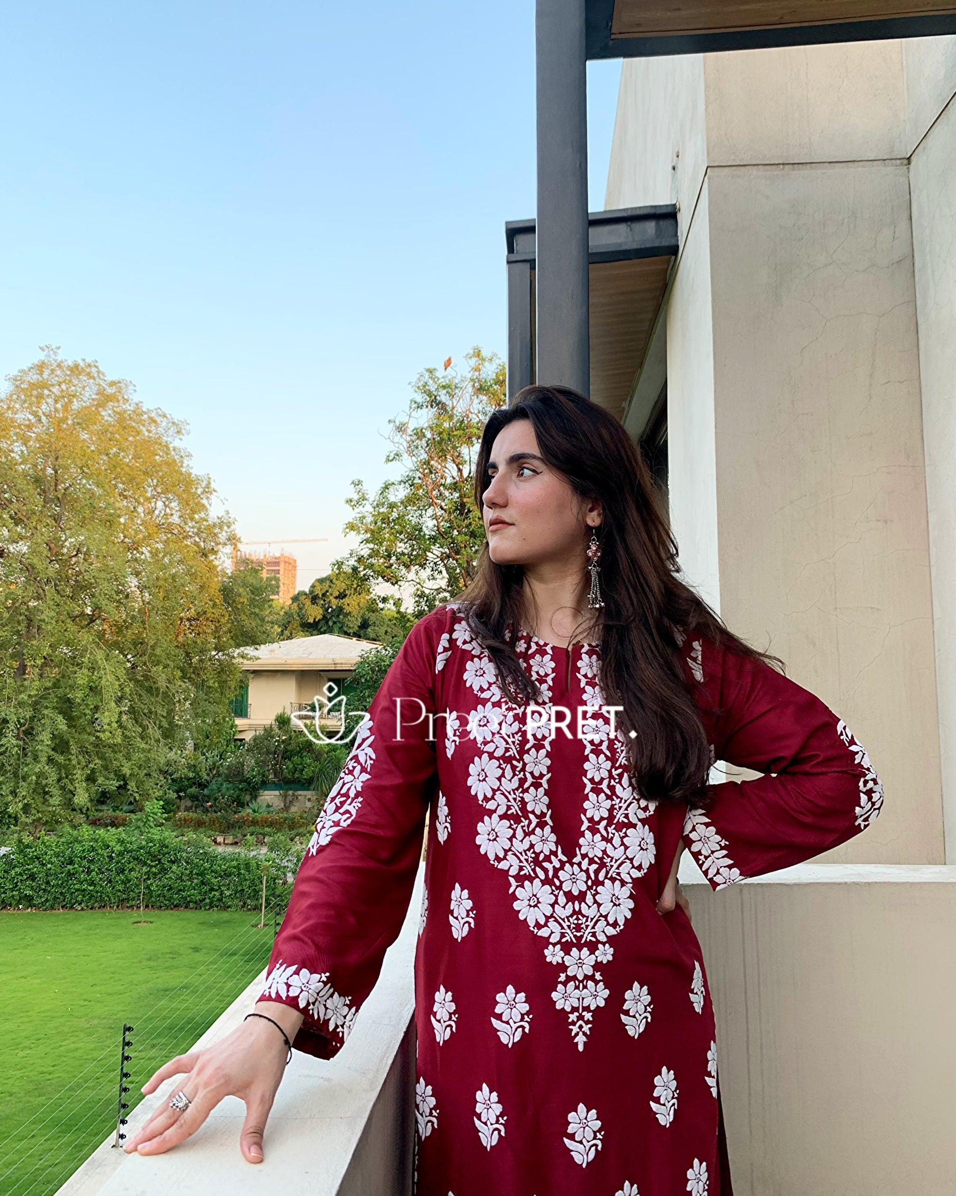 INDIAN CHICKEN KARI (EMBOSED) 2PC